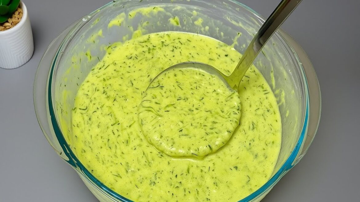 2 Zucchini, 2 Eier und 10 Minuten! Ein Essen für die ganze Familie ist serviert! 2 Zucchini, 2 Eier und 10 Minuten! Ein Essen für die ganze Familie ist serviert!