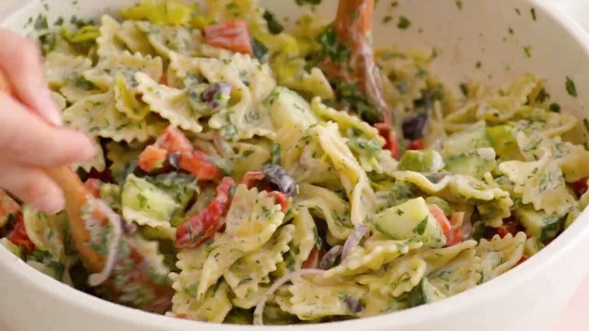 Greek Pasta Salad | The Defined Dish