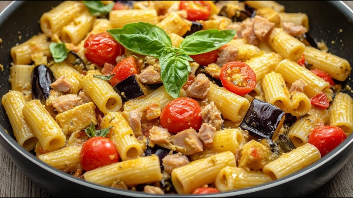 Incredibly Delicious Eggplant-Tuna Pasta! Top Easy Pasta Recipe!