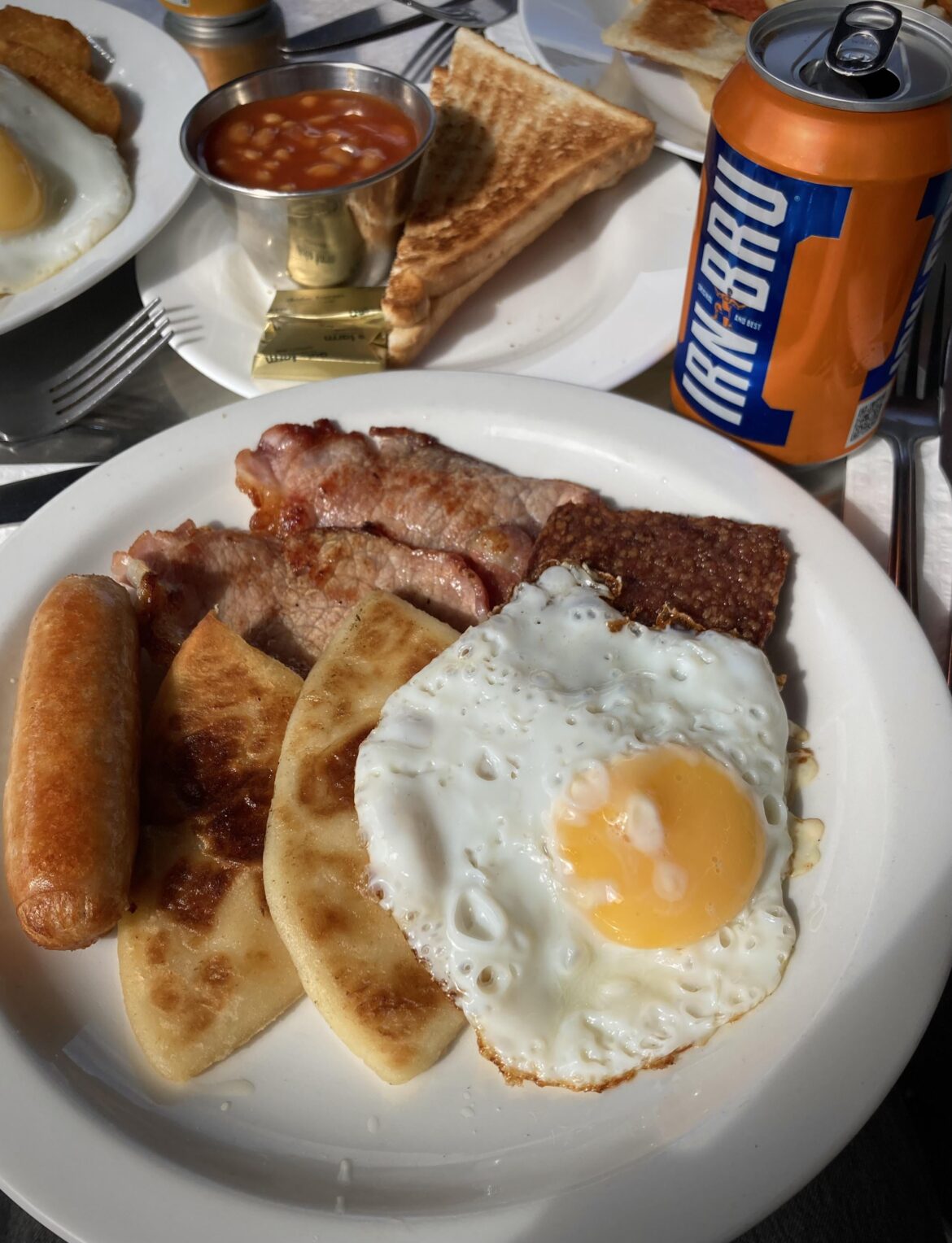 Small Scottish Fry-up. Glasgow, £7.50