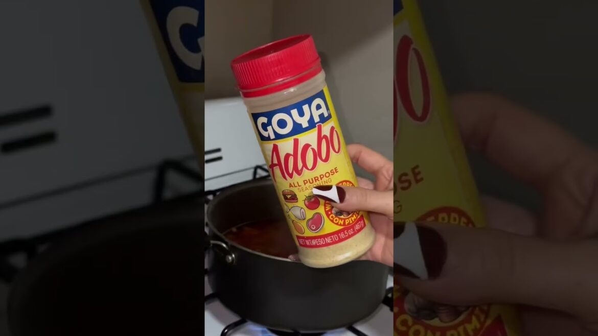 Easy Lentil Soup Recipe! Healthy Dinner Idea #lentilsoup #cookwithme