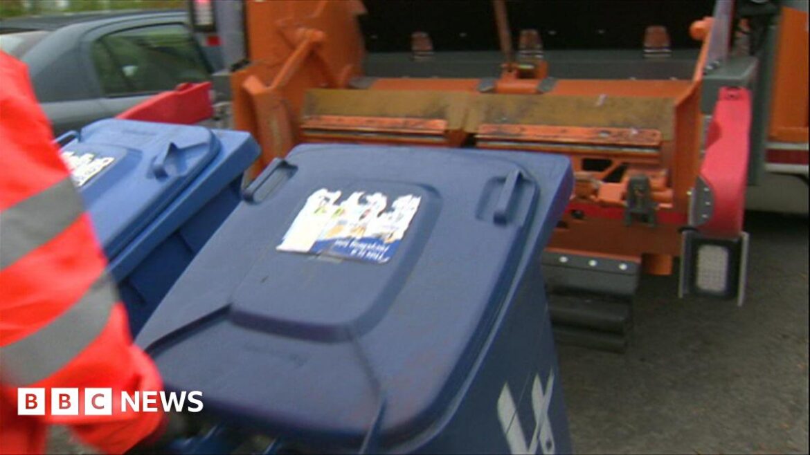 A recycling lorry used by Swindon Borough Council
