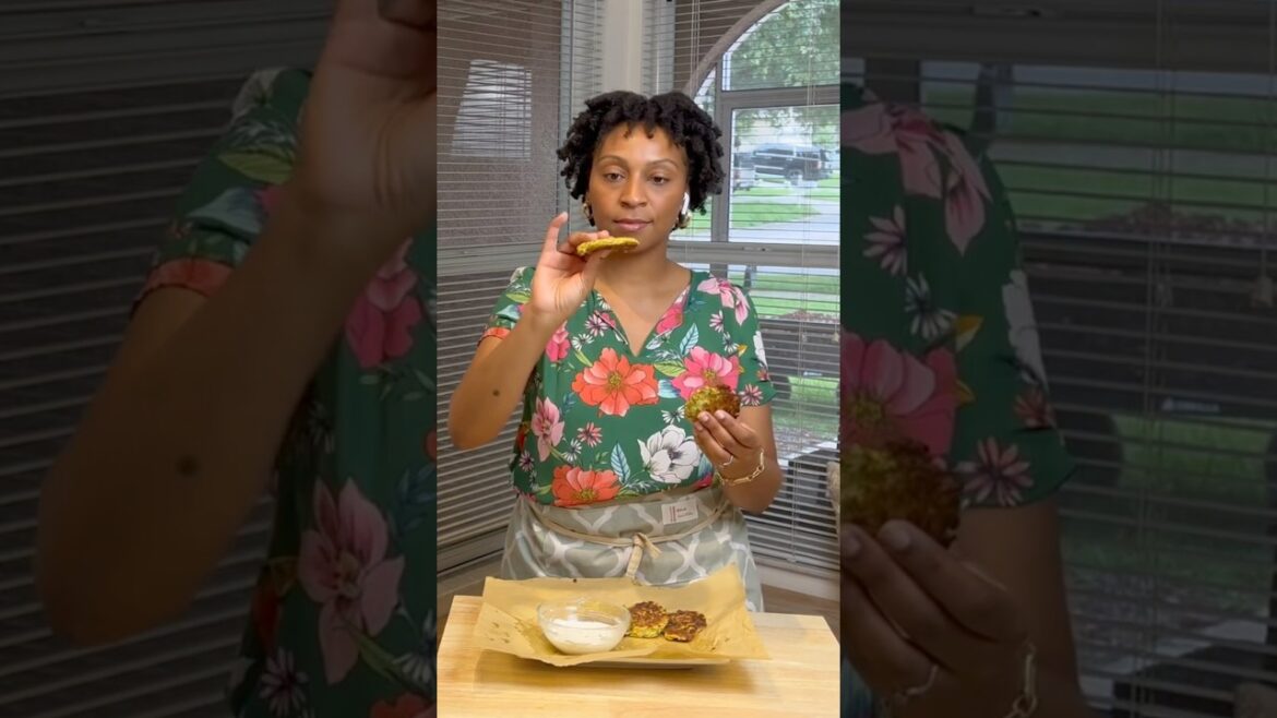 Zucchini Fritters!! #zucchini #zucchinifritters #recipe