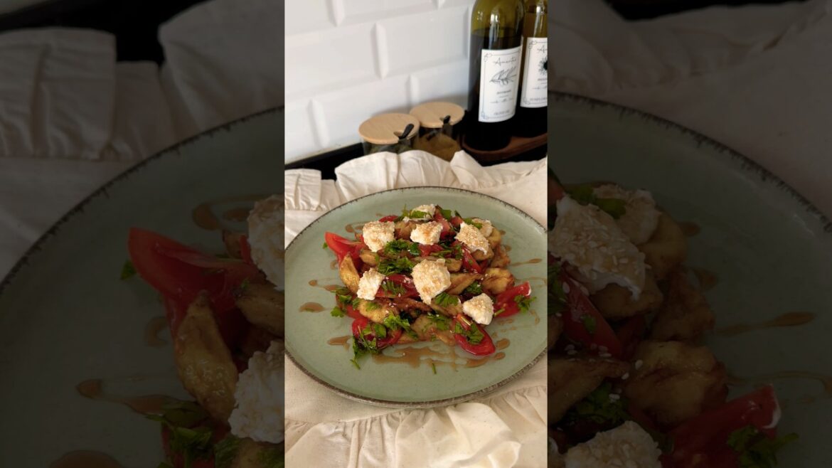 Çok lezzetli patlıcan salatası. Очень вкусный салат из хрустящих баклажанов. #lezzet #рецепт #вкусно