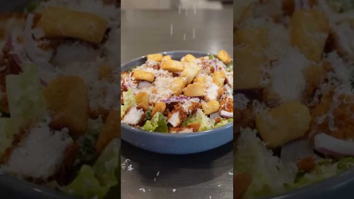 CRISPY Chicken Caesar Salad #shorts CRISPY Chicken Caesar Salad #shorts