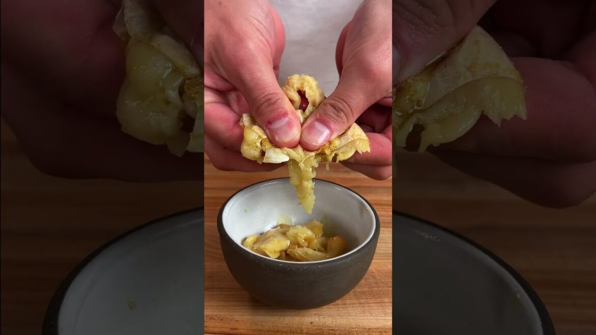 How To Make Garlic Confit