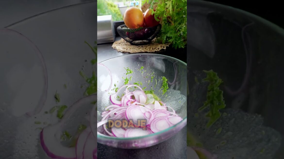 Sałatka z Tuńczyka i Pomidora