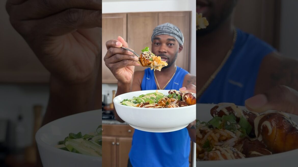 Salmon and Rice Bowl #onestopchop #salmonbowl