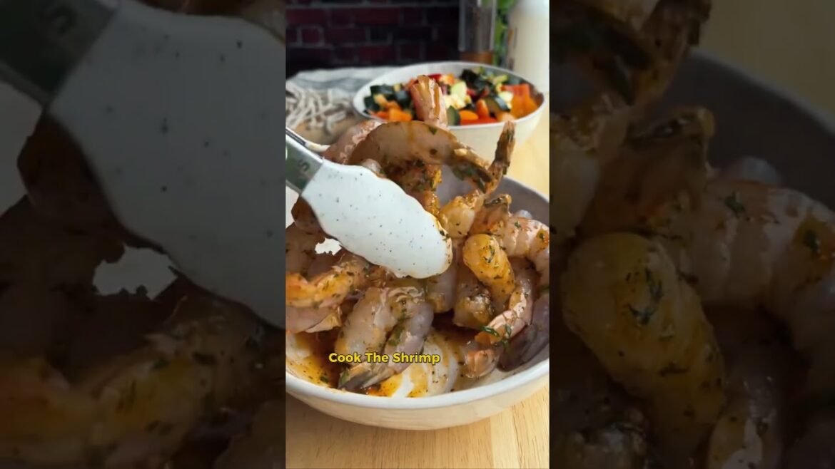 Greek Shrimp Bowls #shorts #shortsfeed Greek Shrimp Bowls #shorts #shortsfeed