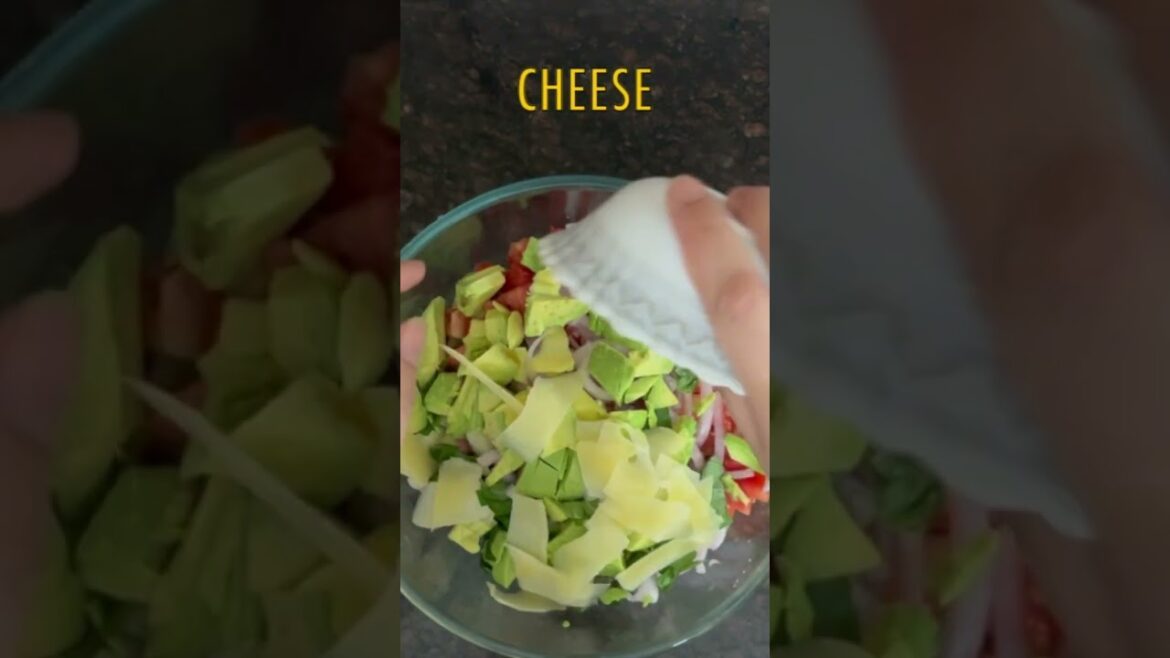 Easy Mediterranean Salad with Avocado | Healthy #cooking #food #recipe #delicious #quick #avocado