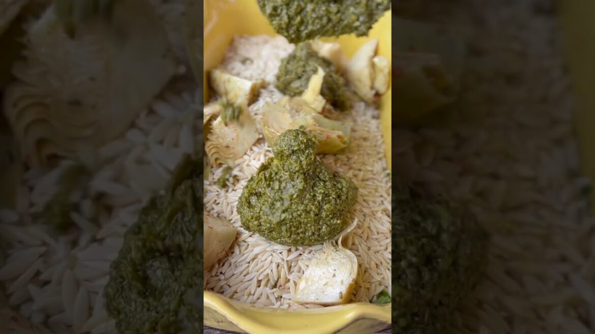 Spinach & Artichoke Orzo Bake Spinach & Artichoke Orzo Bake