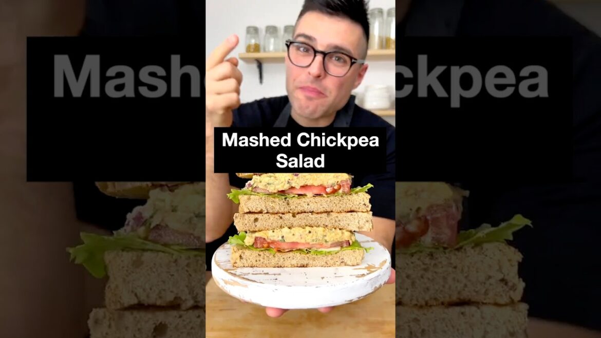 Mashed Chickpea Salad (Greek Yogurt) Mashed Chickpea Salad (Greek Yogurt)