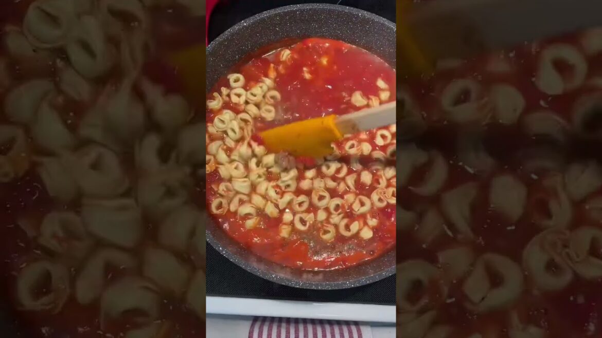 Join Me for Meal Prep! Sausage Tortellini Soup Recipe #fok #mealprep