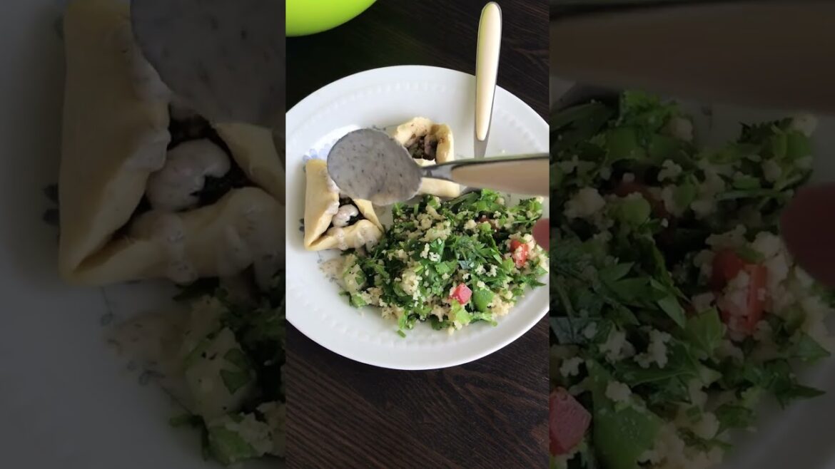 FATAYER (LEBANESE SPINACH PIES)SALAD.