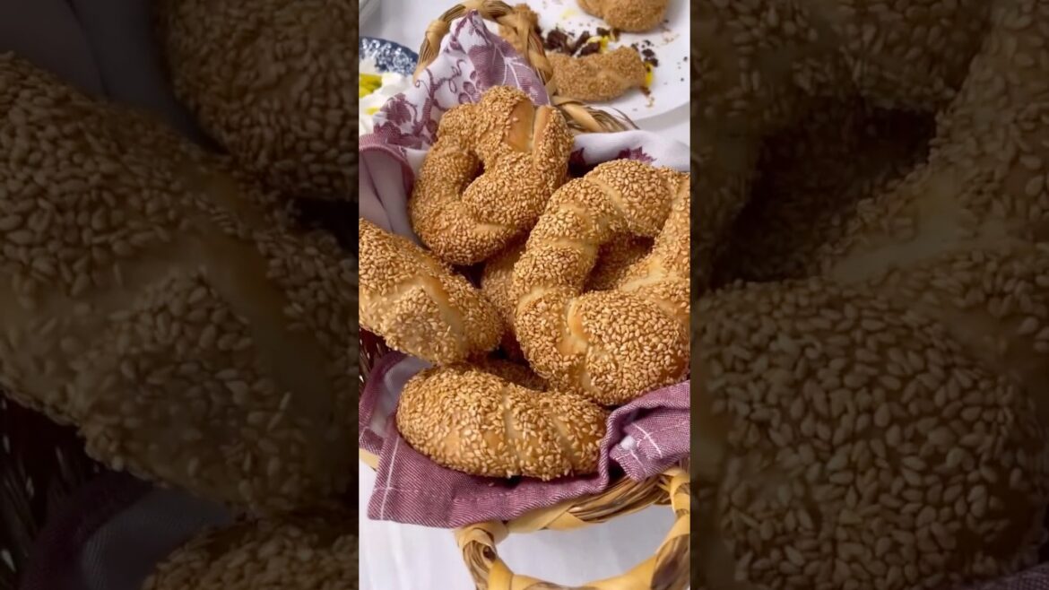 Simit.  Turkish bread.  #turkishbread #simit #mothersdaybrunch  Recipe on my Instagram page Simit.  Turkish bread.  #turkishbread #simit #mothersdaybrunch  Recipe on my Instagram page