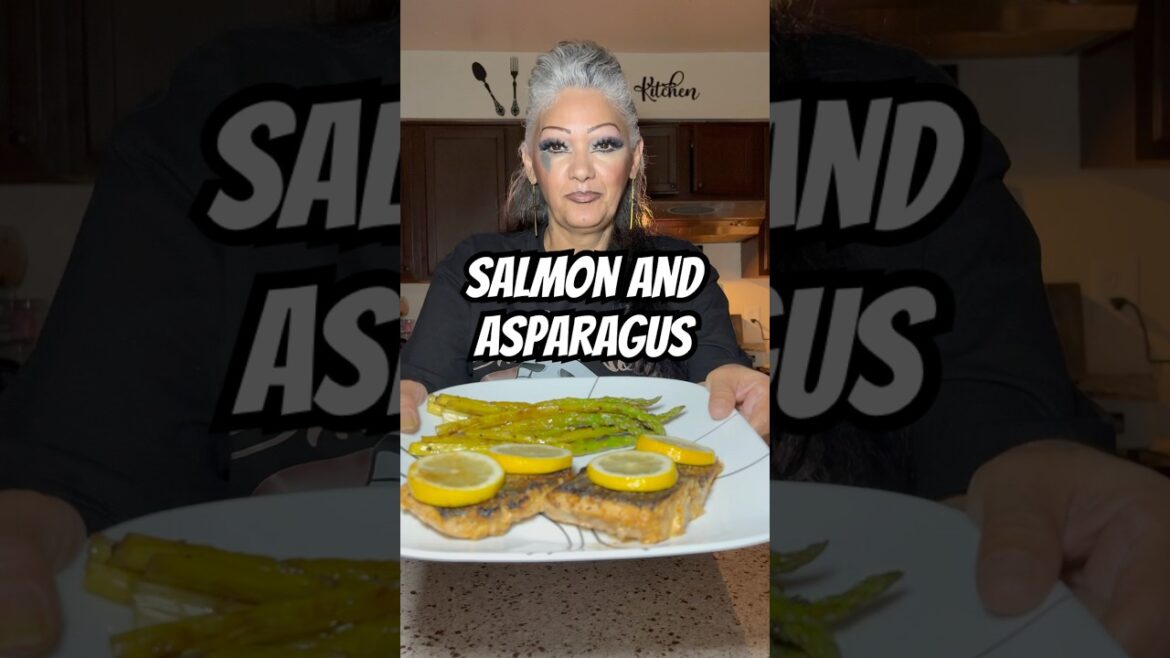Salmon and asparagus #homecook #fyp #cookwithme #trendingshorts #salmon #dinnerrecipe #viral ￼