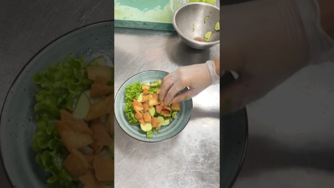 Fattoush salad #shorts #recipe