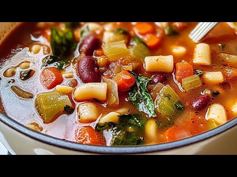Italian Minestrone chicken vegetable Soup! #italian #soup #recipe #cooking#chickensouprecipe#fypage Italian Minestrone chicken vegetable Soup! #italian #soup #recipe #cooking#chickensouprecipe#fypage