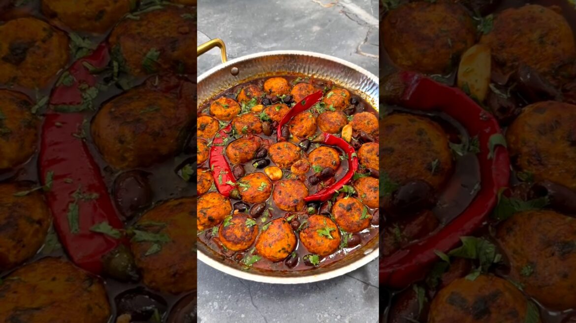 Salmon Balls with Kalamata Olives in Tomato Sauce