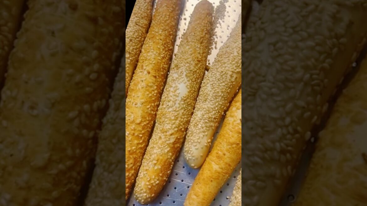 ✨ Crispy Italian Grissini Breadsticks! ##Grissini #ItalianBreadsticks #HomemadeBread
