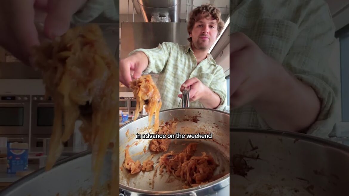 This antipasto orzo salad is exactly what you need, in partnership with @DIRECTV. #f52partner