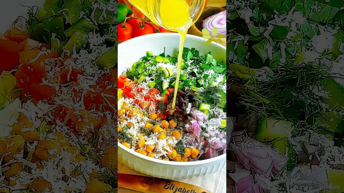 Delicious Crispy Mediterranean Salad