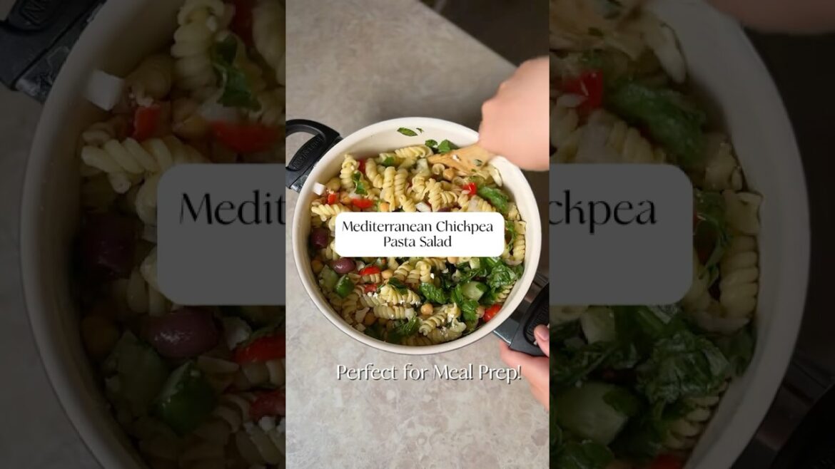 Mediterranean Chickpea Pasta Salad #easyrecipe #mealprep