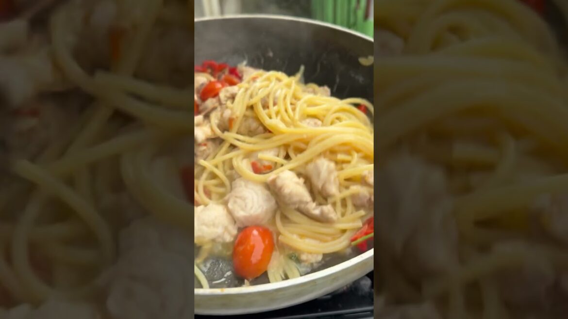 Swordfish(collar)GarlicParsleyCherry tomatoesHabanero peppers Anchovies EVOOPistachios