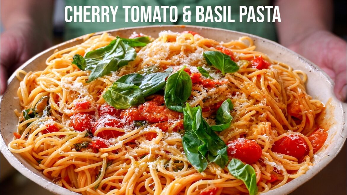 15 Minute Cherry Tomato & Basil Pasta l My Favourite Summer Dish