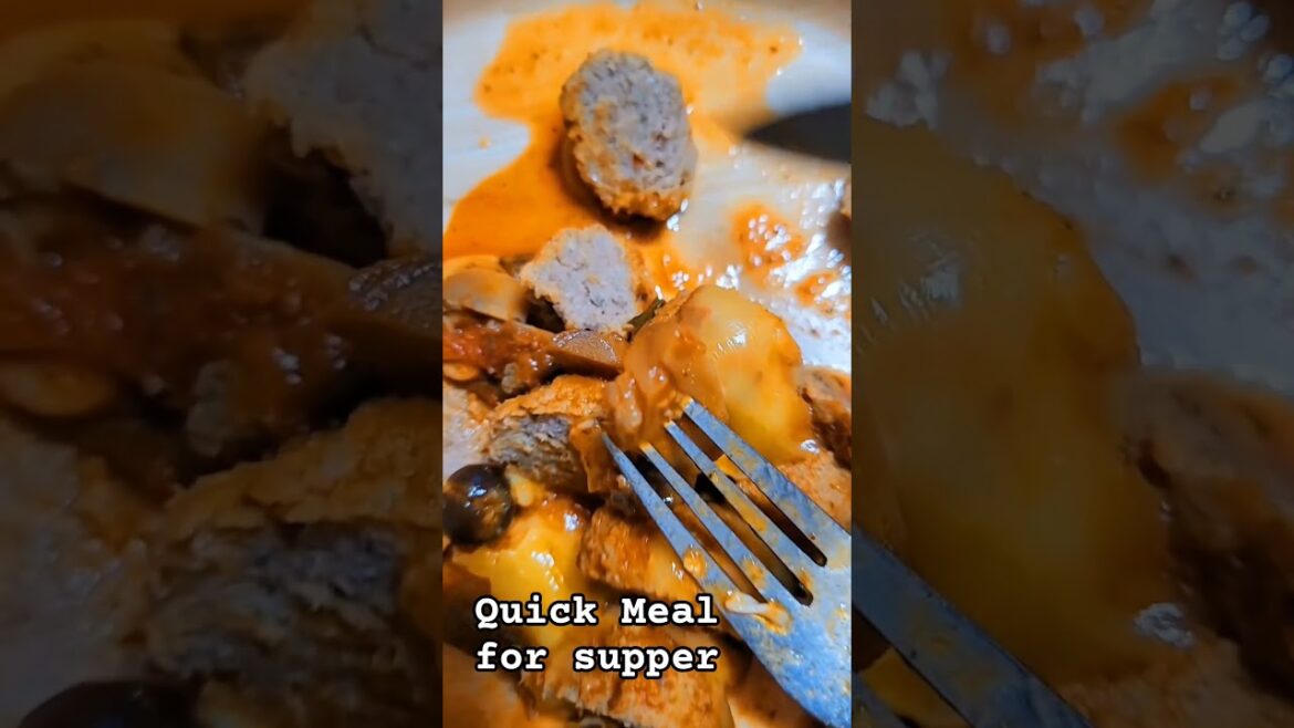 Quick meal: gouda cheesy turkey meatballs with a huge green mix salad #food #foodvlog #quickmeals