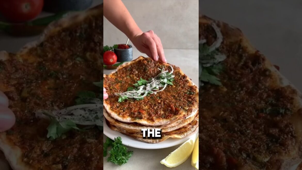 Lahmacun – The Turkish Pizza Without Cheese
