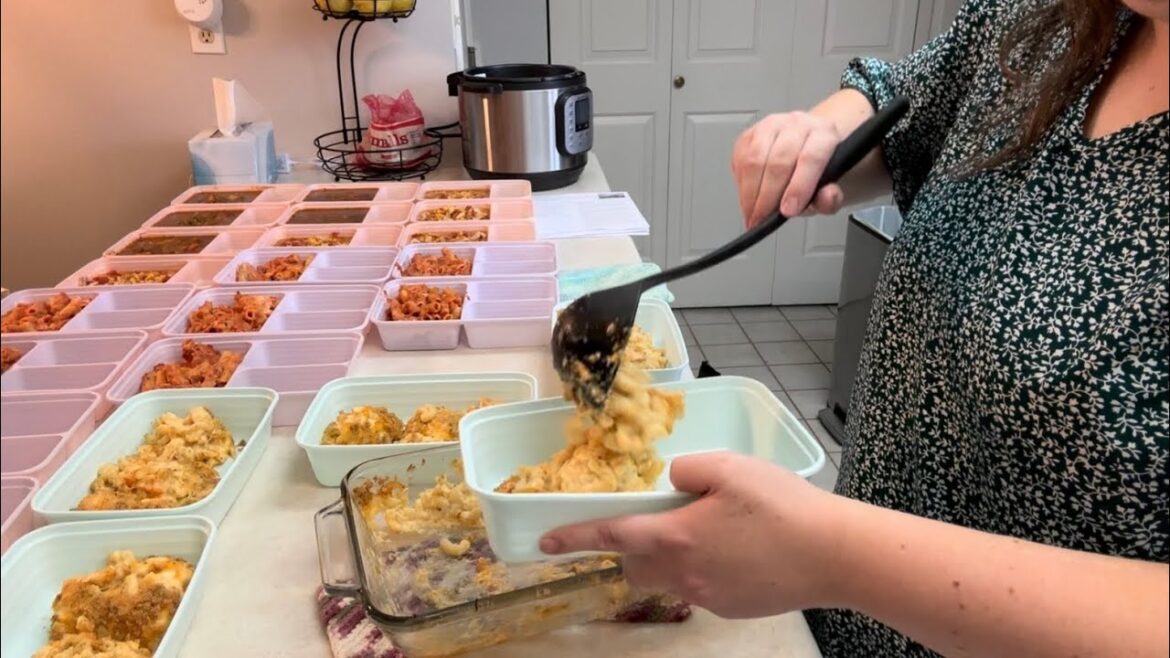 A Month's Worth of Cozy Single Serve Freezer Meals | Soup, Pasta & Casserole