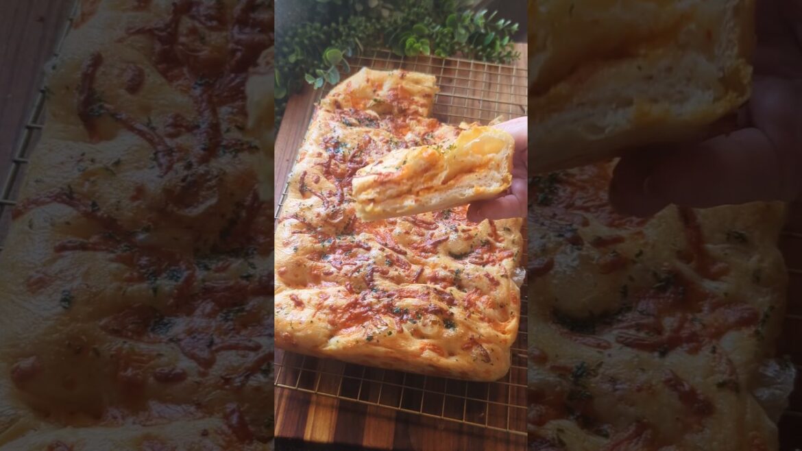 Grilled cheese + tomato soup but it's focaccia #bread #lunch #recipe