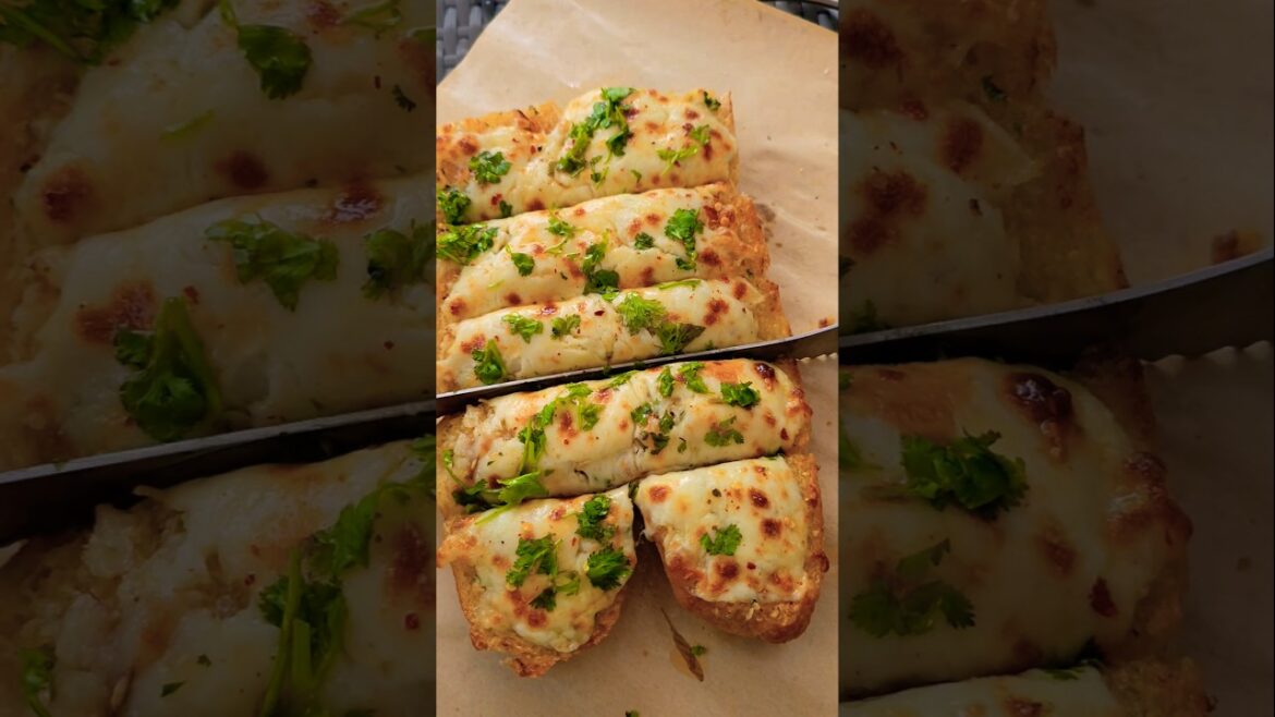 Garlic Bread Recipe |Cheese Garlic Bread #garlicbread #bread #recipes #easyrecipe