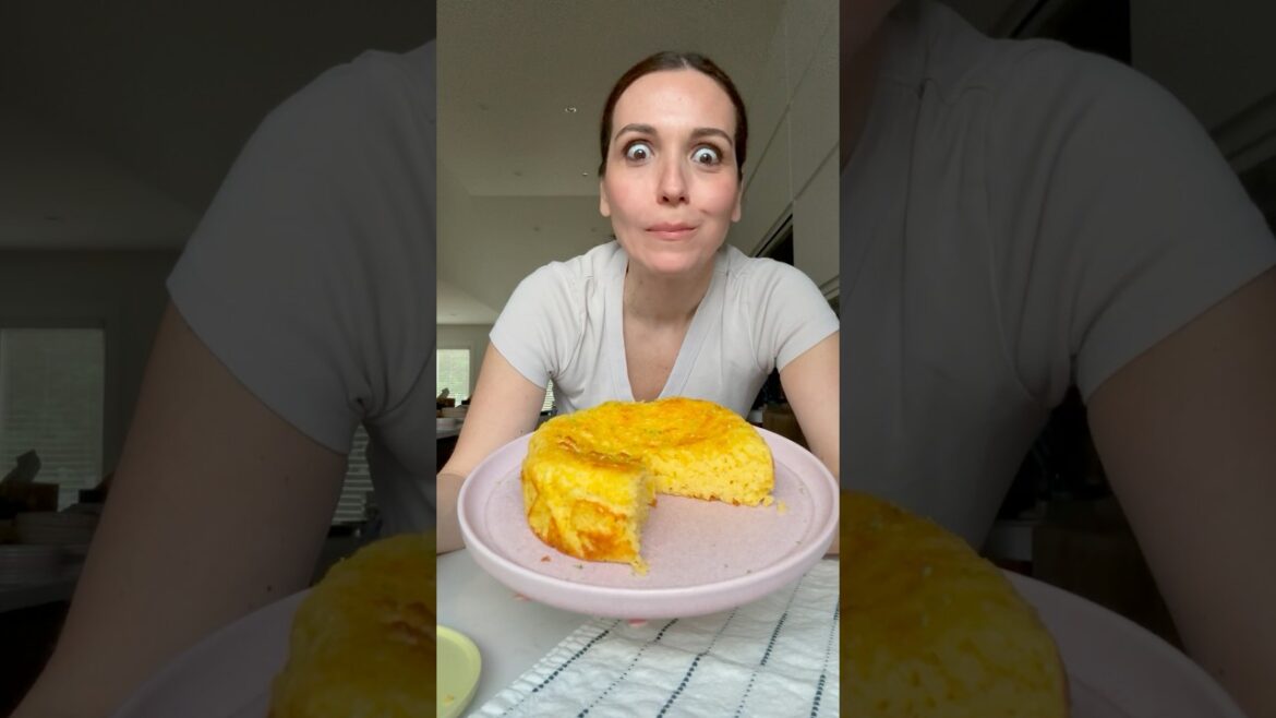 I lose weight eating this 4 Ingredient Coconut Cake #lowcarb #glutenfree #shorts