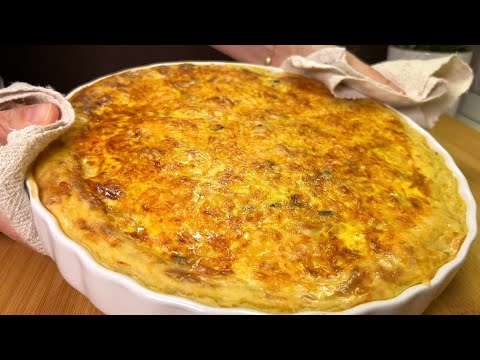 Così non hai mai cucinato le patate! Torta salata ripiena facile e filante. Così non hai mai cucinato le patate! Torta salata ripiena facile e filante.