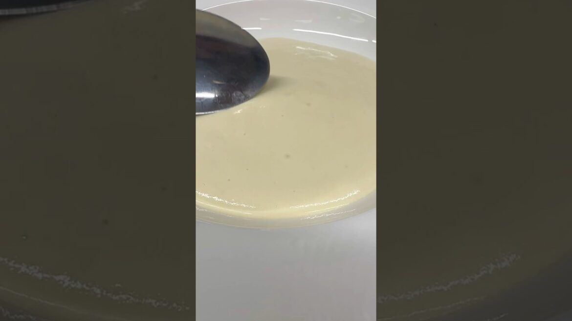 Vellutata di patate e porri super cremosa Vellutata di patate e porri super cremosa