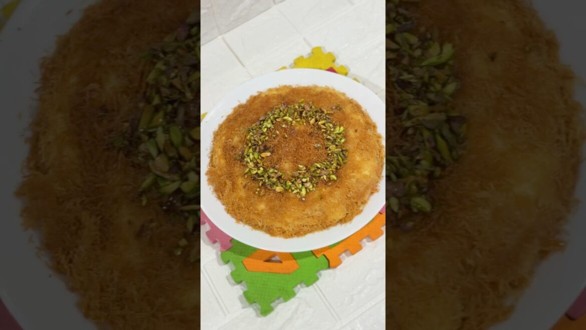 കുനഫ / Kunafa Recipe. #cooking #recipe #shorts