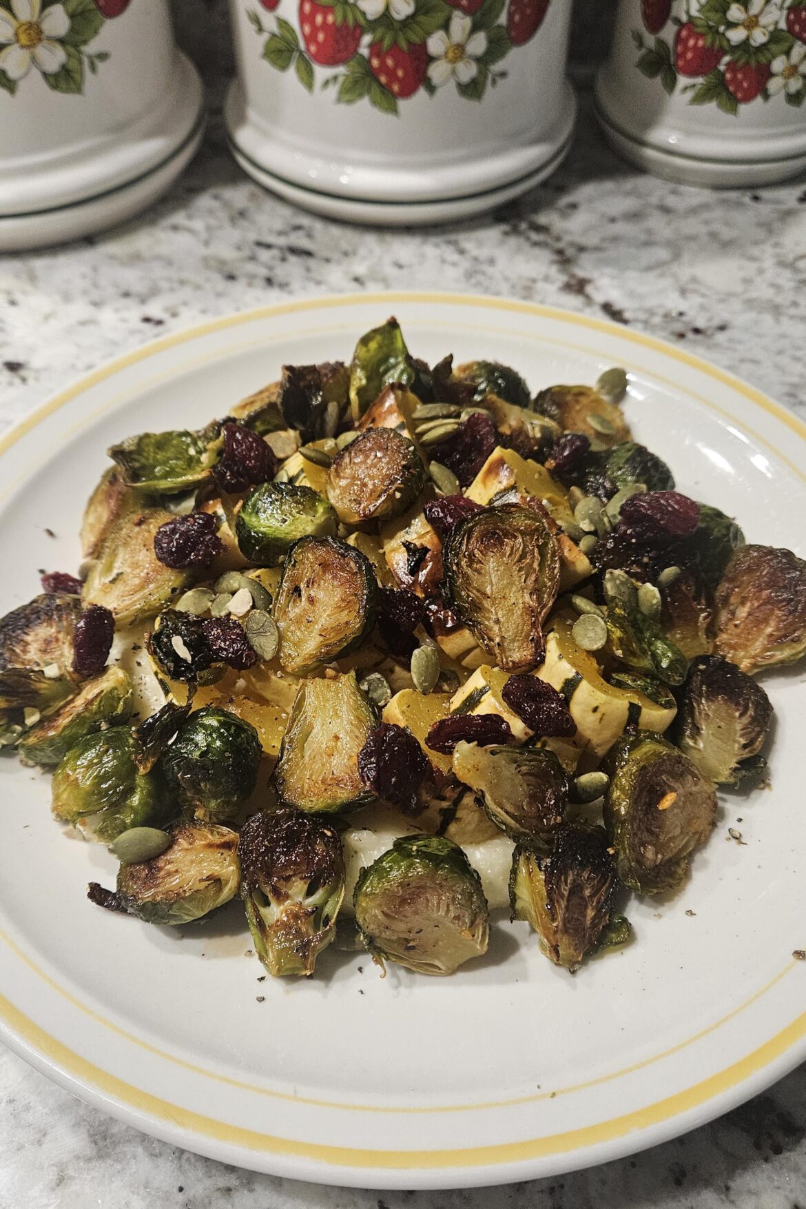 I've been slacking on my veggie consumption recently so I'm making up for it with this fart inducing plate.