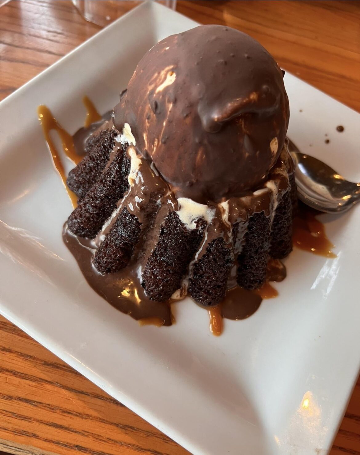 Molten lava cake