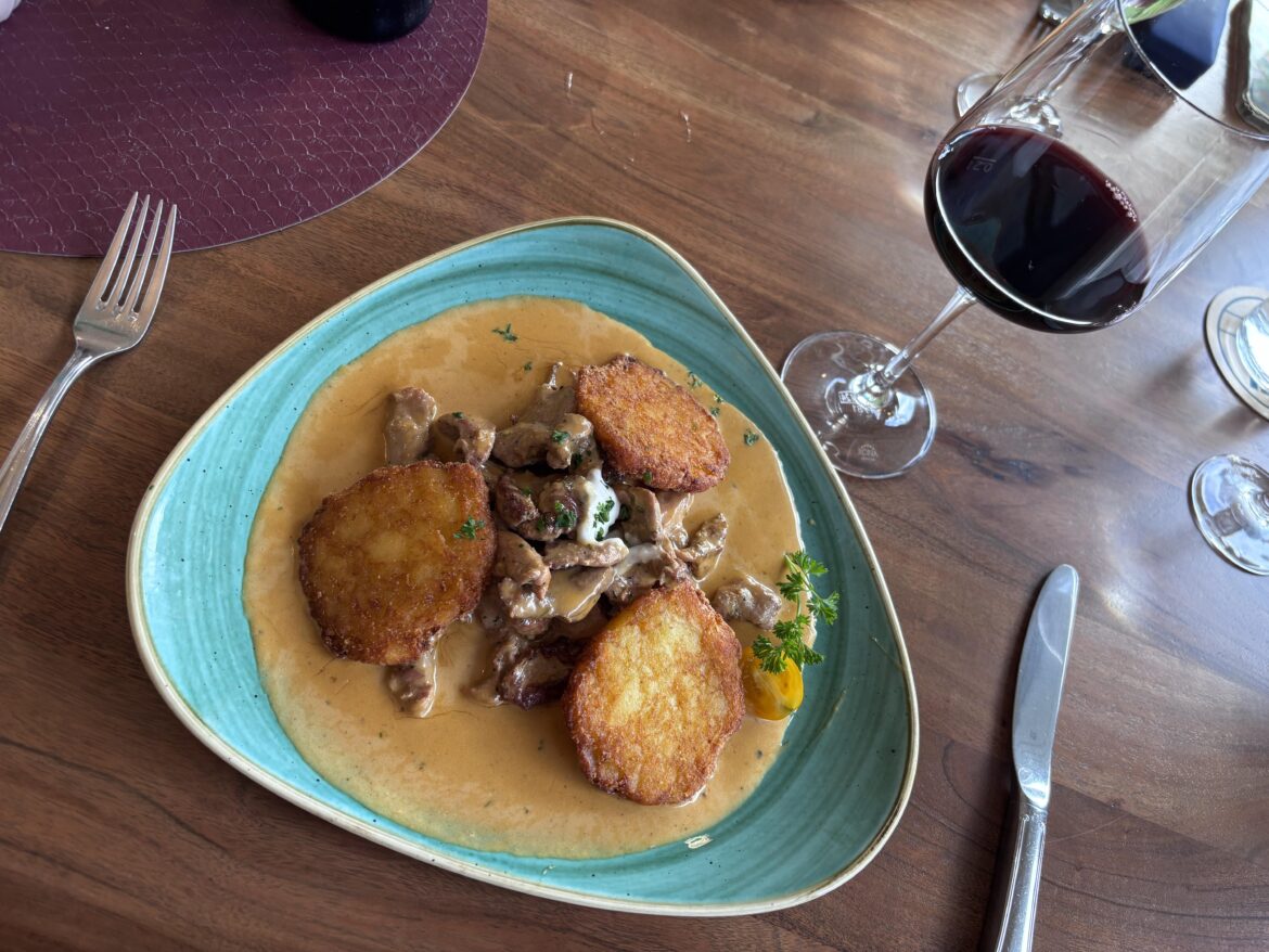 Pork fillet, cognac sauce & Rosti