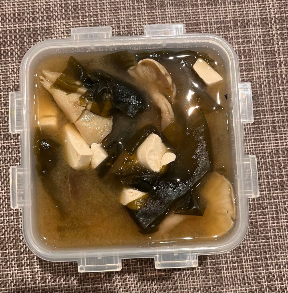 filling volume miso soup