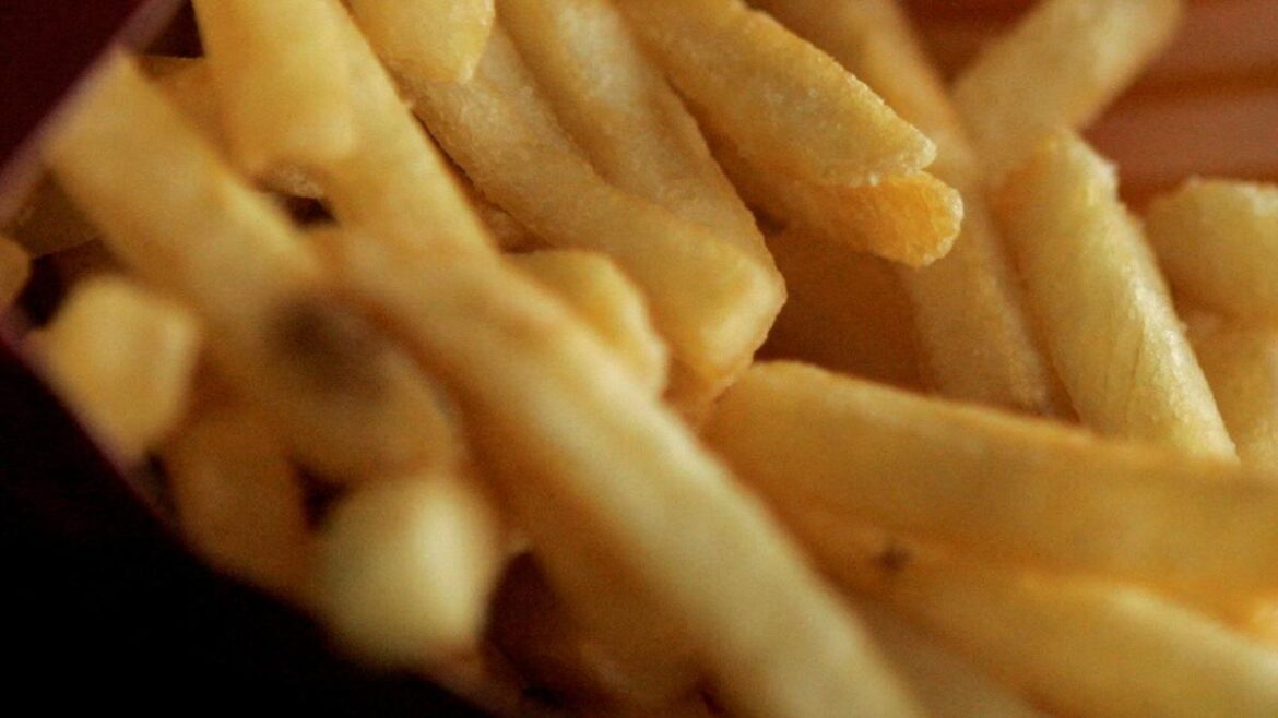 Eating 3 servings of French fries every week could raise diabetes risk by 20%, study finds