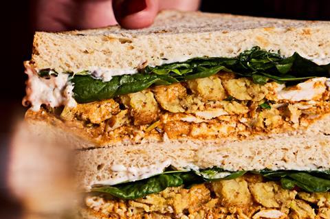 WP_CHRISTMAS25_TURKEYCURRY_E_HIRES