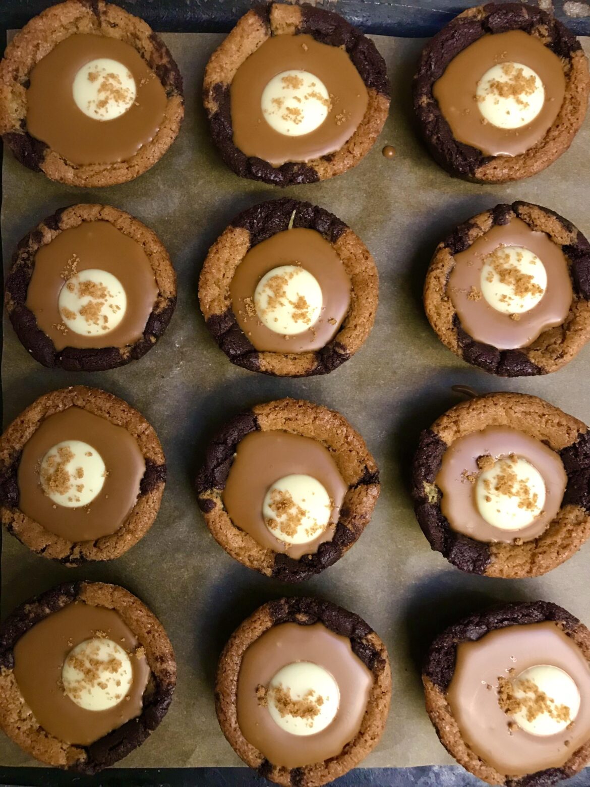 Biscoff and White Chocolate Cookie Cups