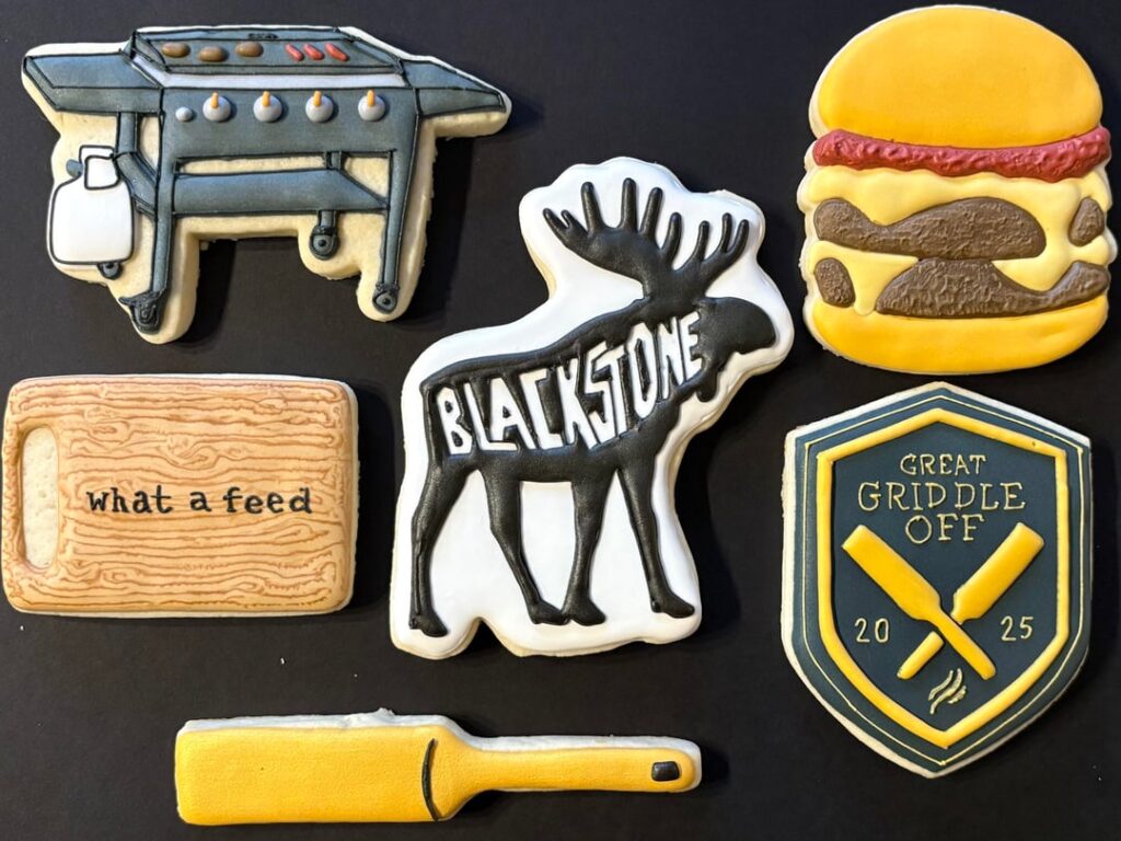 My cousin won a Blackstone recipe competition so I made her some congratulations cookies