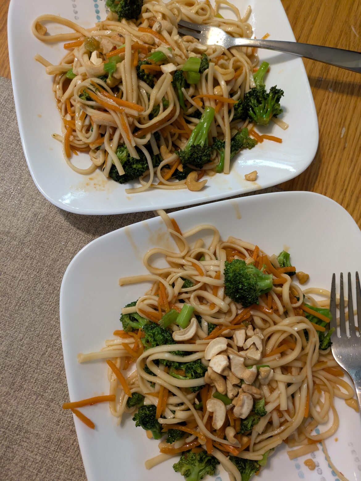 Broccoli and carrot lo mein 10/10