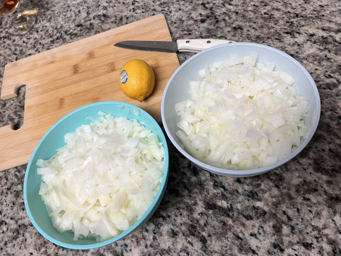 About to caramelize some onions. Am I doing this right? Banana for scale.