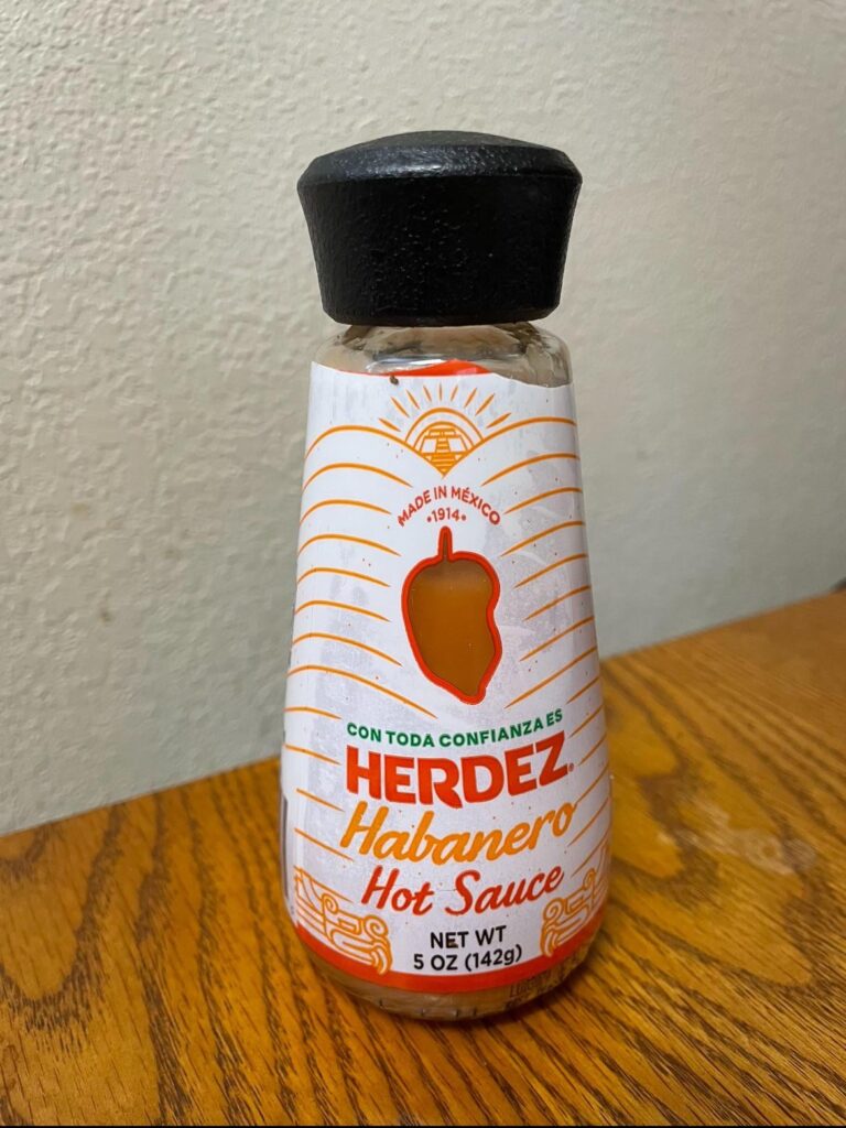 Tangy, Pourable, Moderately Spicy