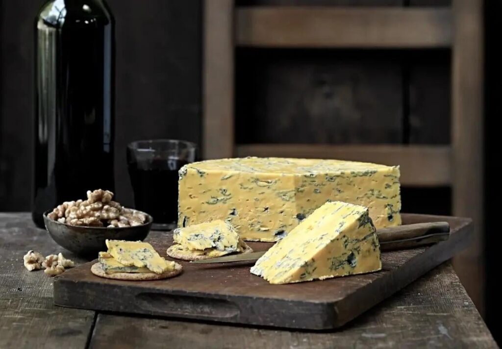 Day 1767 of posting images of cheese until I run out of cheese types: Harrogate Blue